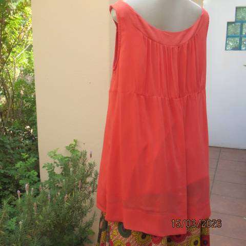 DONNA CLAIRE crimson crinkled polyester sleeveless top with embellishments, size 40