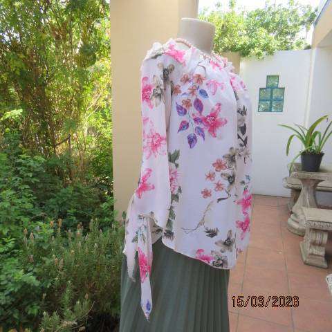 Judy's Pride white textured polyester off-shoulder top with pink-purple flowers, size 38