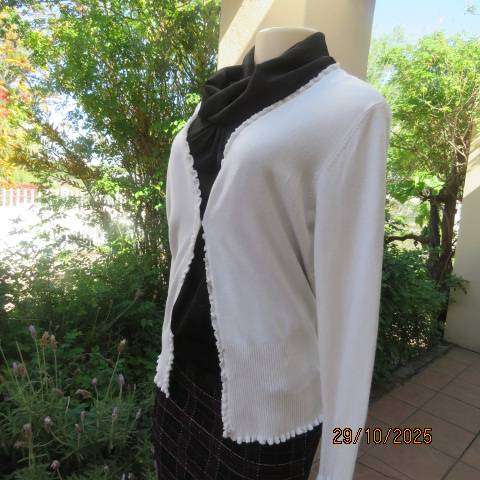 G. GOUTURE white stretch cotton knit long sleeve cardigan size 36