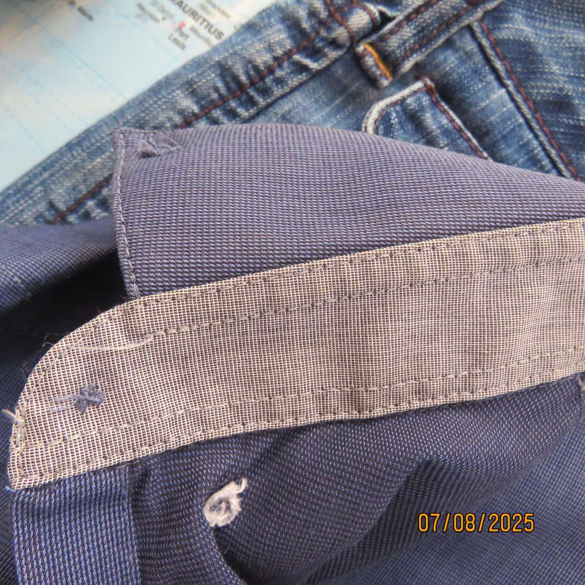 CIGNAL men's modern long sleeve mottle blue shirt-grey elbow patched. Size Large