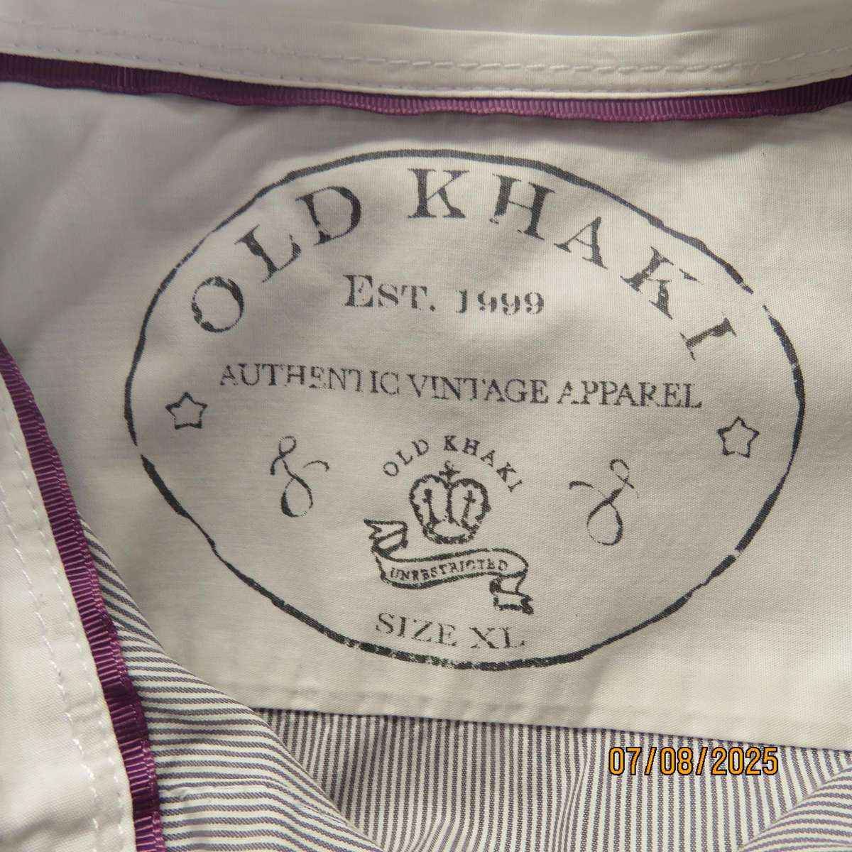 OLD KHAKI men's 100% cotton long sleeve grey-white striped shirt size XL.