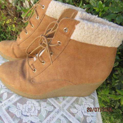 New Look tan suede-look booties with braided front and wedge heels, size 6
