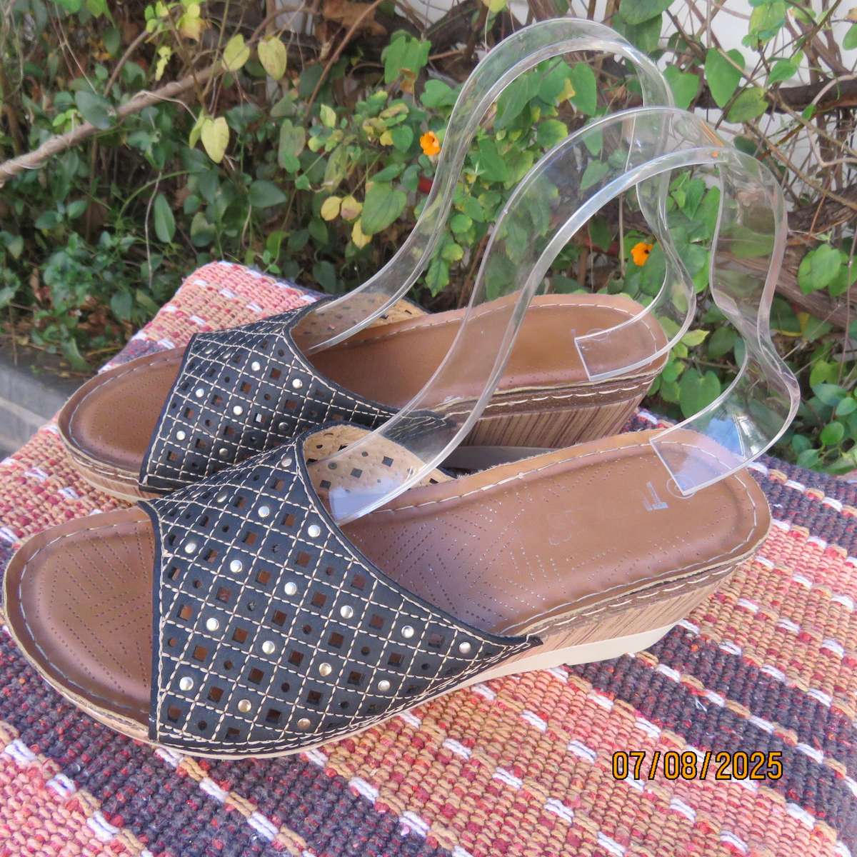 Turtles Wedge Sandals size 8.