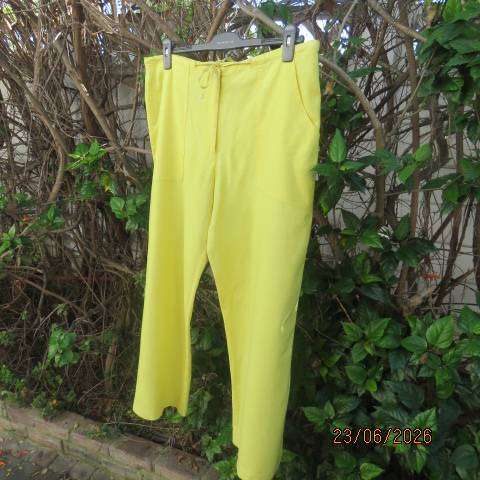 Ladies linen-cotton blend yellow pants with drawstring waist and cargo pockets size 38