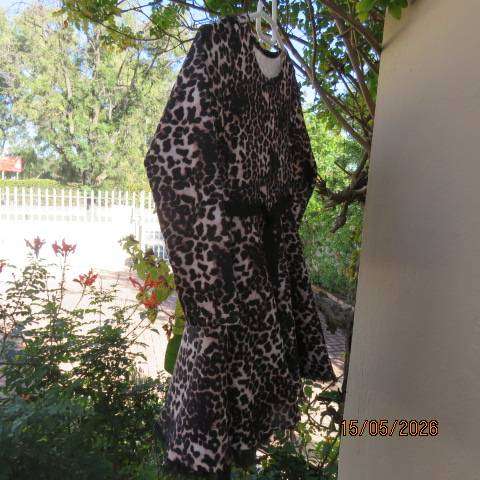 Woolworths animal print 100% stretch polyester dress for girls aged 8-9