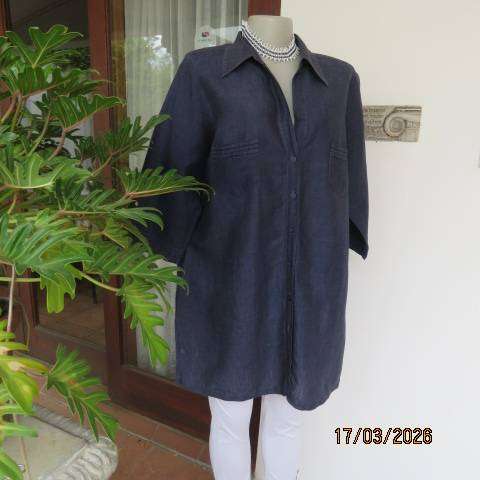 WOOLWORTHS gunmetal blue short sleeve button-down shirt in ramie-cotton blend, size 44