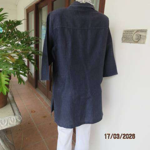 WOOLWORTHS gunmetal blue short sleeve button-down shirt in ramie-cotton blend, size 44