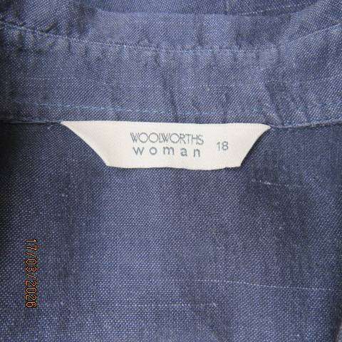 WOOLWORTHS gunmetal blue short sleeve button-down shirt in ramie-cotton blend, size 44