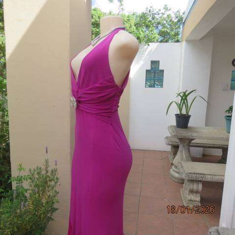 Magenta pink floor length stretch polyester floor length evening dress in size 34
