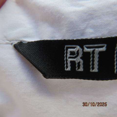 Men's white modern cotton short sleeve shirt with banded collar. Size XXL