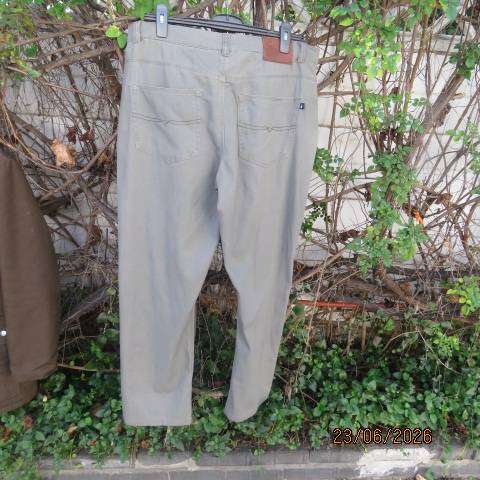 POLO men's grey cotton pants with stretch, straight legs, front & back pockets, size 38