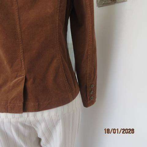 KELSO golden brown cotton corduroy tailored jacket with 2 button closure. Size 34