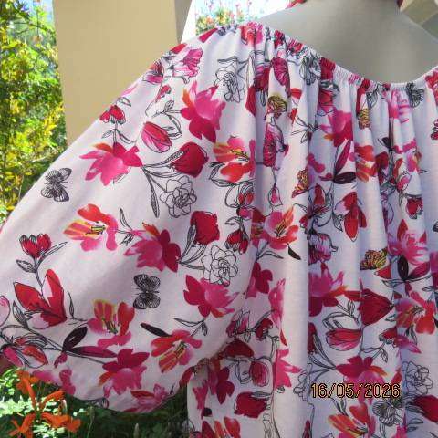 MILADYS long white polyester stretch top with pink-red flowers and butterflies, size 46-48