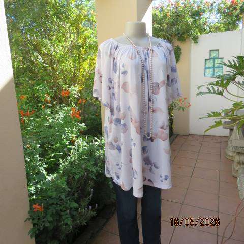 MILADYS white stretch polyester long top with blue and peach-beige leaf print, size 48