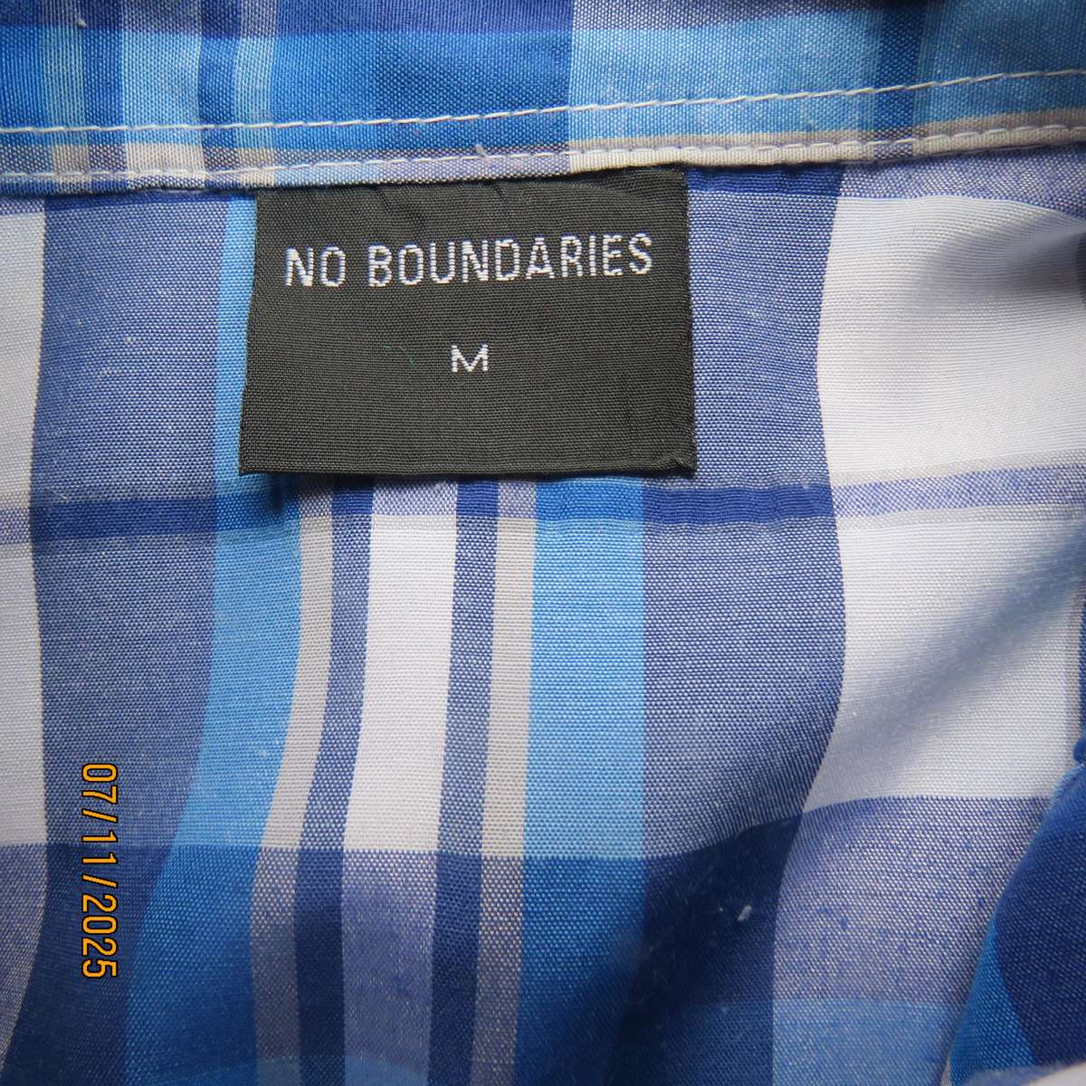 Blue-white check short sleeve casual men's polycotton shirt. Size S. Chest 104cm