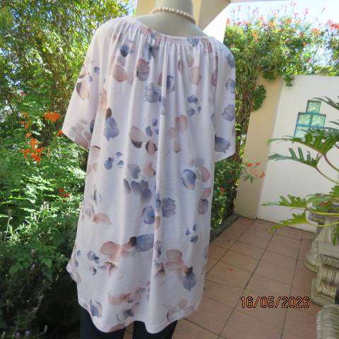 MILADYS white stretch polyester long top with blue and peach-beige leaf print, size 48