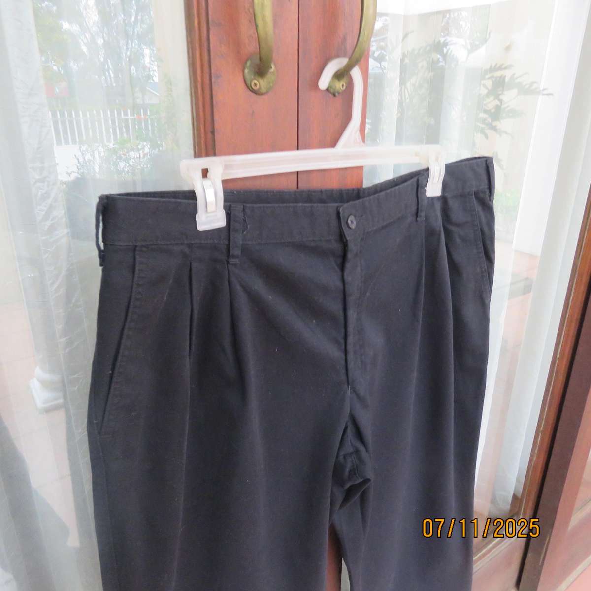 WOOLWORTHS very black pure cotton chino men's pants size 42.