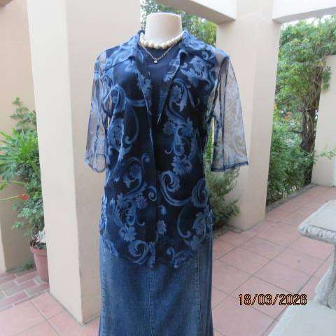 MAX GIRL navy floral print short sleeve sheer top size 36