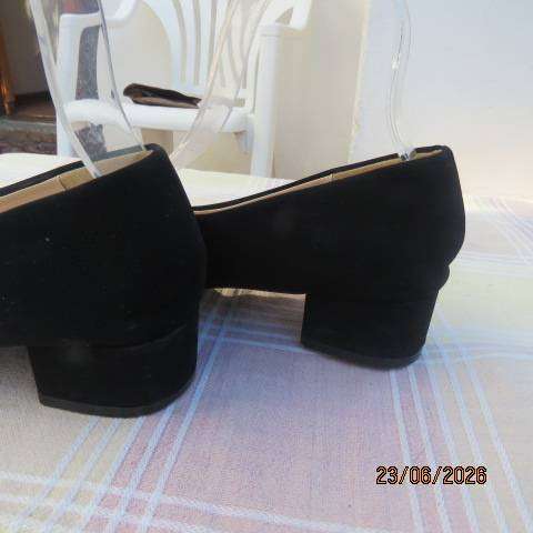 Black ladies suede look flat shoes with short heel, size 8