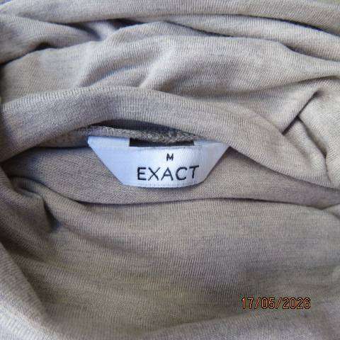 Exact beige soft viscose-acrylic stretch long sleeve poloneck top size 36