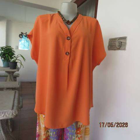 Miladys tangerine slip-over polyester top with tiny cut-on sleeves, size 44