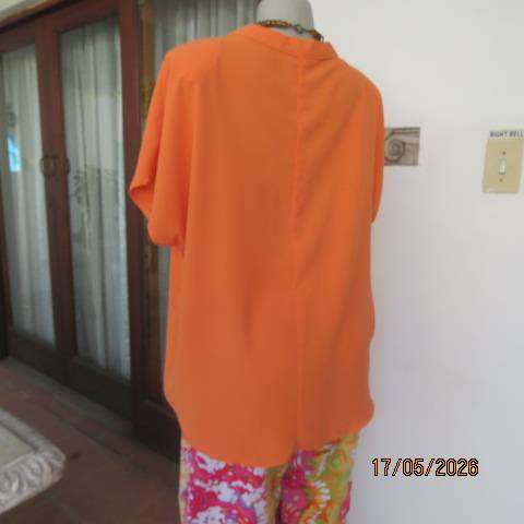 Miladys tangerine slip-over polyester top with tiny cut-on sleeves, size 44