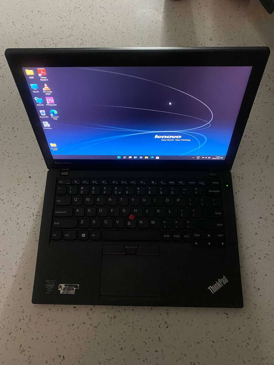 Unbeatable Deal Lenovo i7 touch screen 512ssd