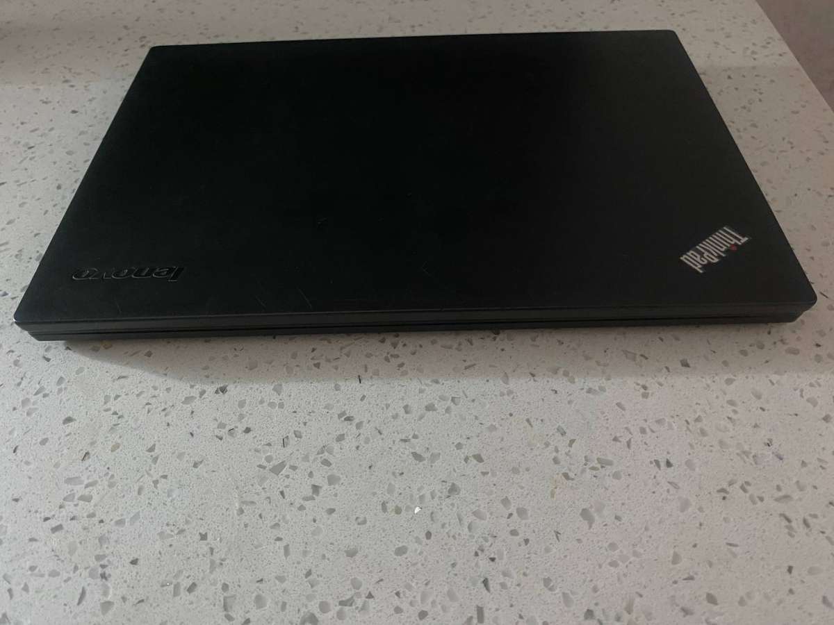 Unbeatable Deal Lenovo i7 touch screen 512ssd