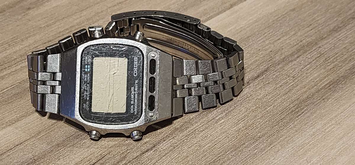 SEIKO A359-5040 | Sports 100 | Digital Chronograph | Vintage