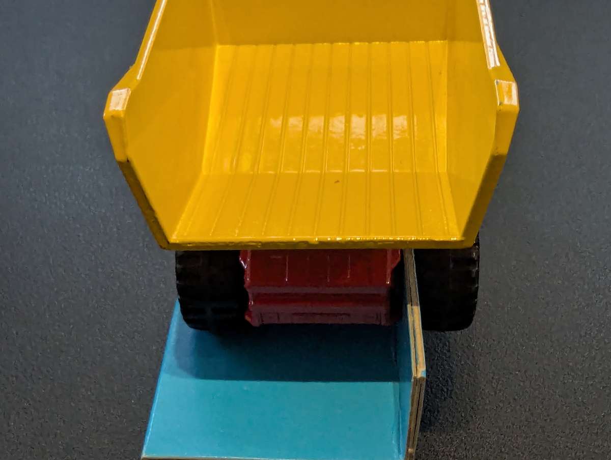 Matchbox Super Kings K-4 Big Tipper (New)