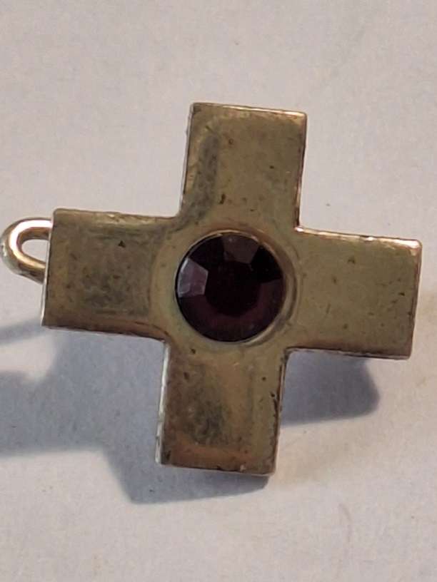 Vintage German Red Cross blood donors badge