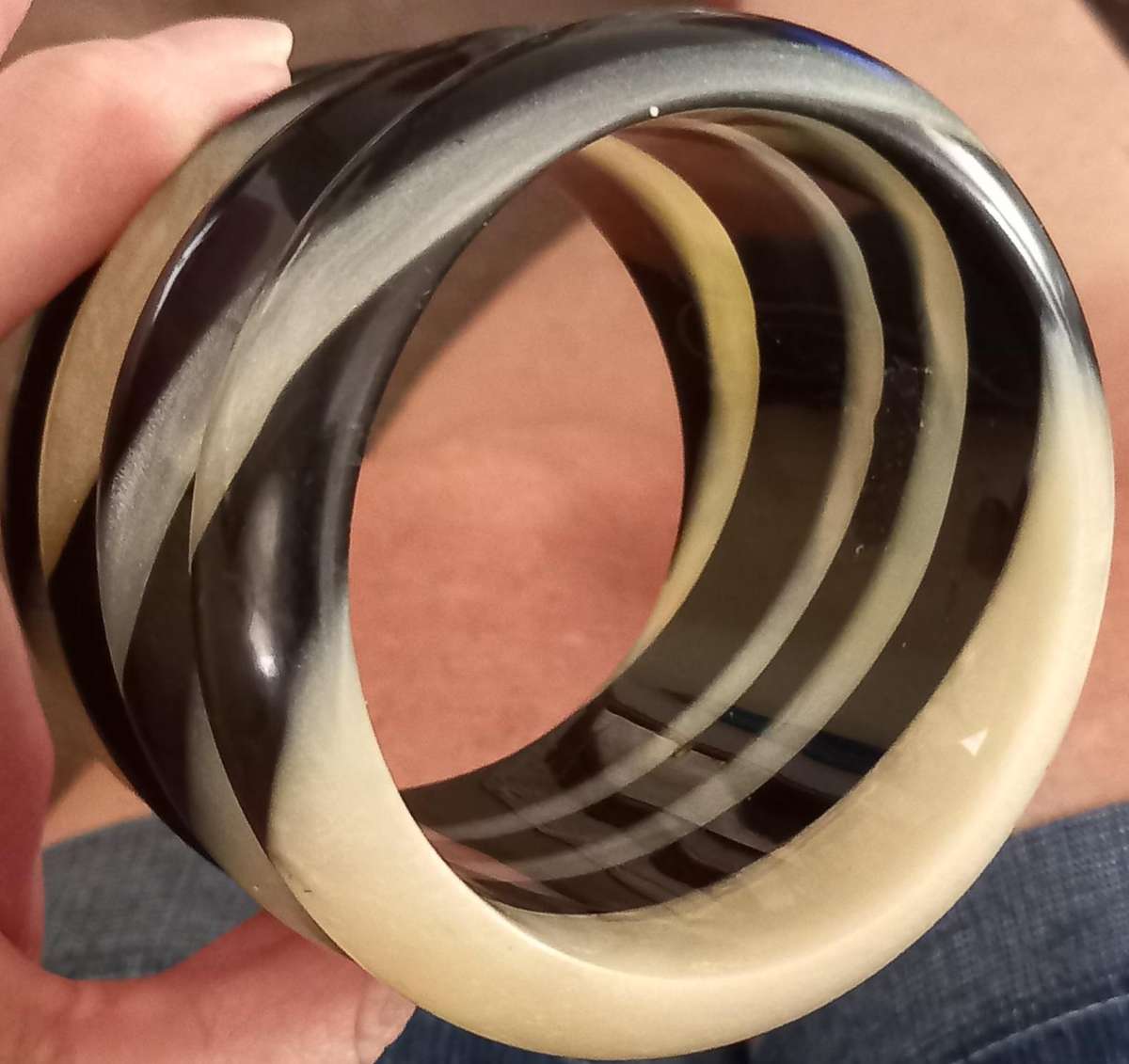 Vintage Perspex Lucite Wide Black and White Layered Stripes Bangle