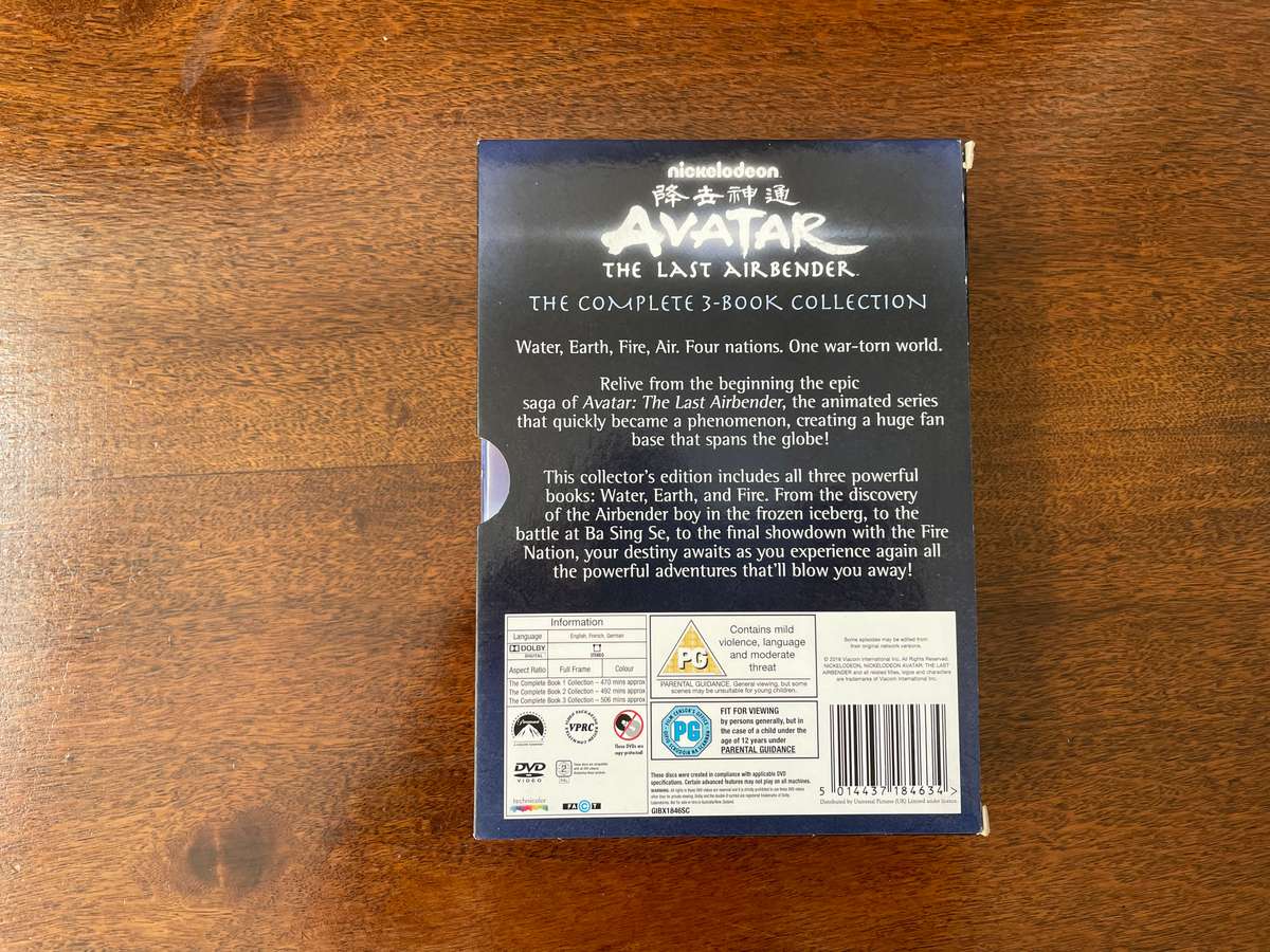 Avatar: The Last Airbender - The Complete 3 Book Collection (DVD)