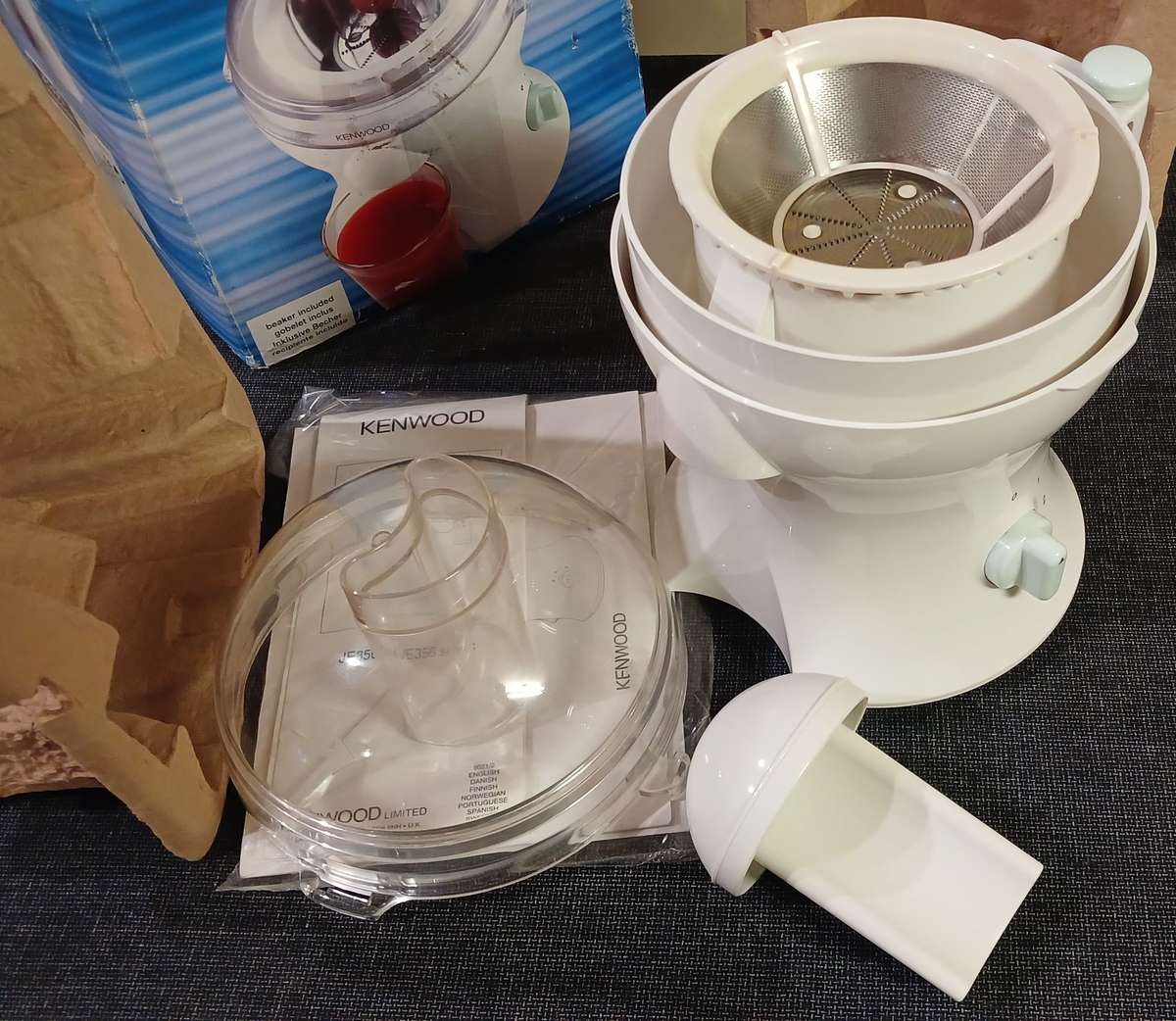 Kenwood Juicer