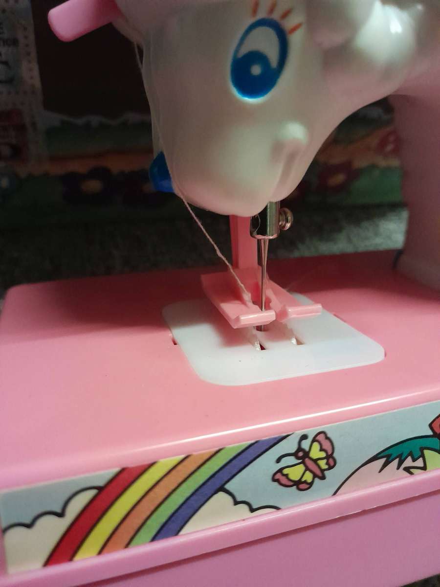 Rare Vintage Toy sewing machine