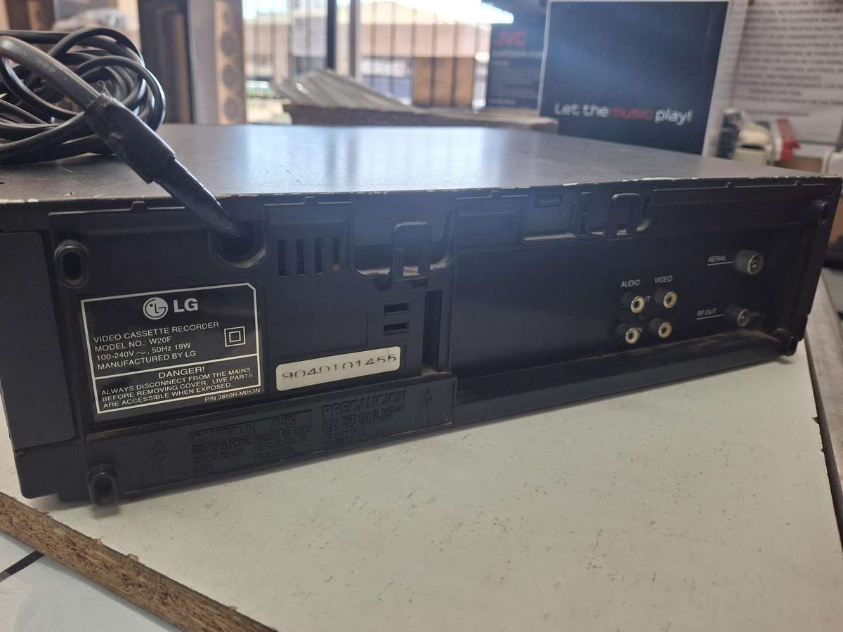 LG W20F VHS Player