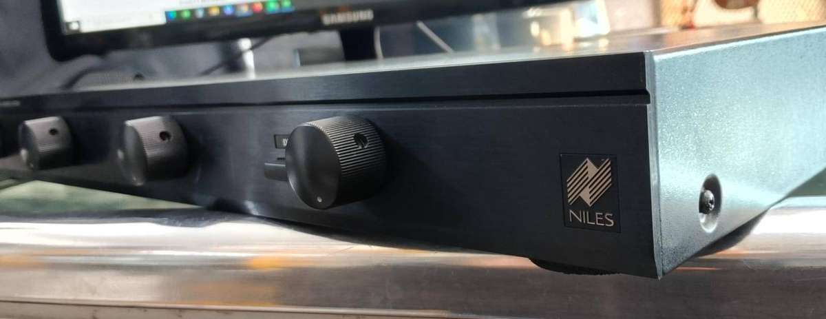 NILES SPEAKER SELECTOR SSVC 4