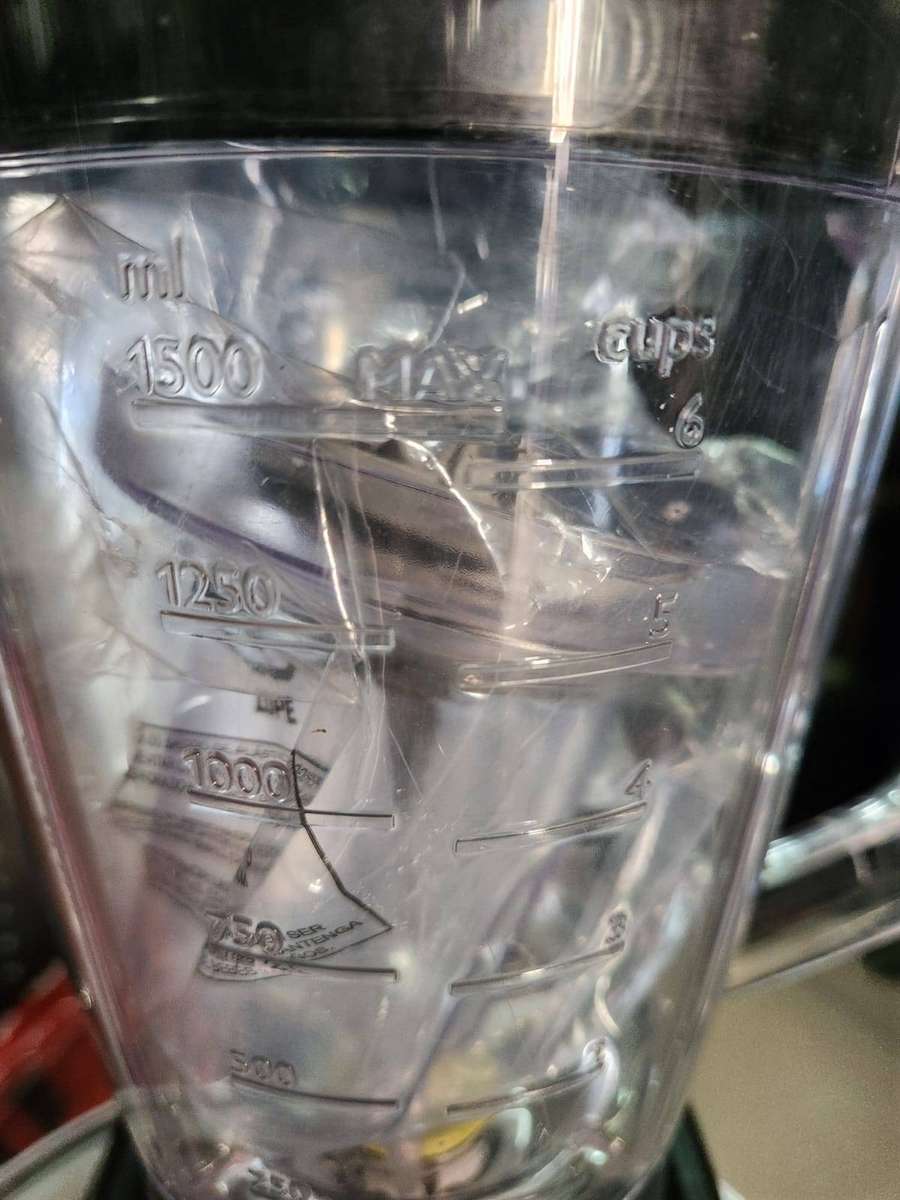 Philips Blender 1.5L HR2141 - SECONDHAND - E0088