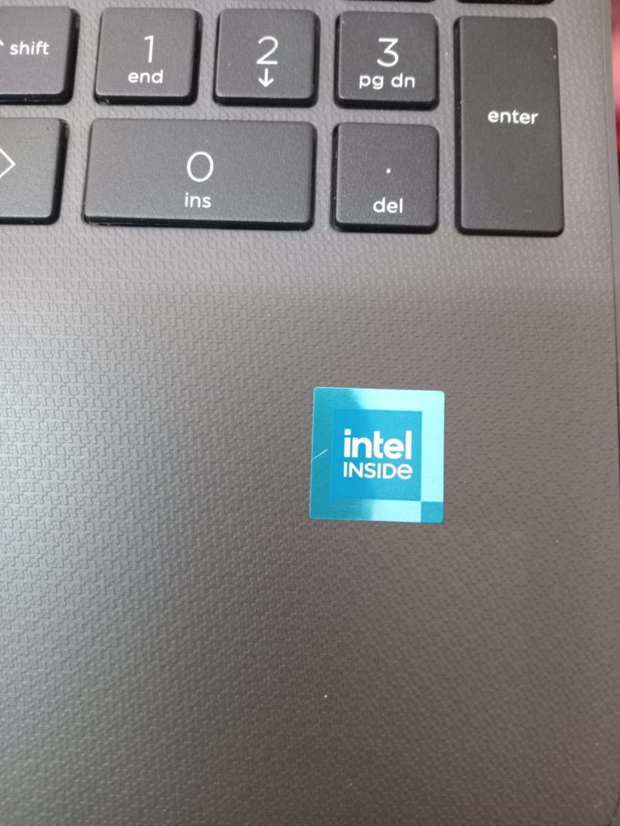 HP RTL-8822CE LAPTOP