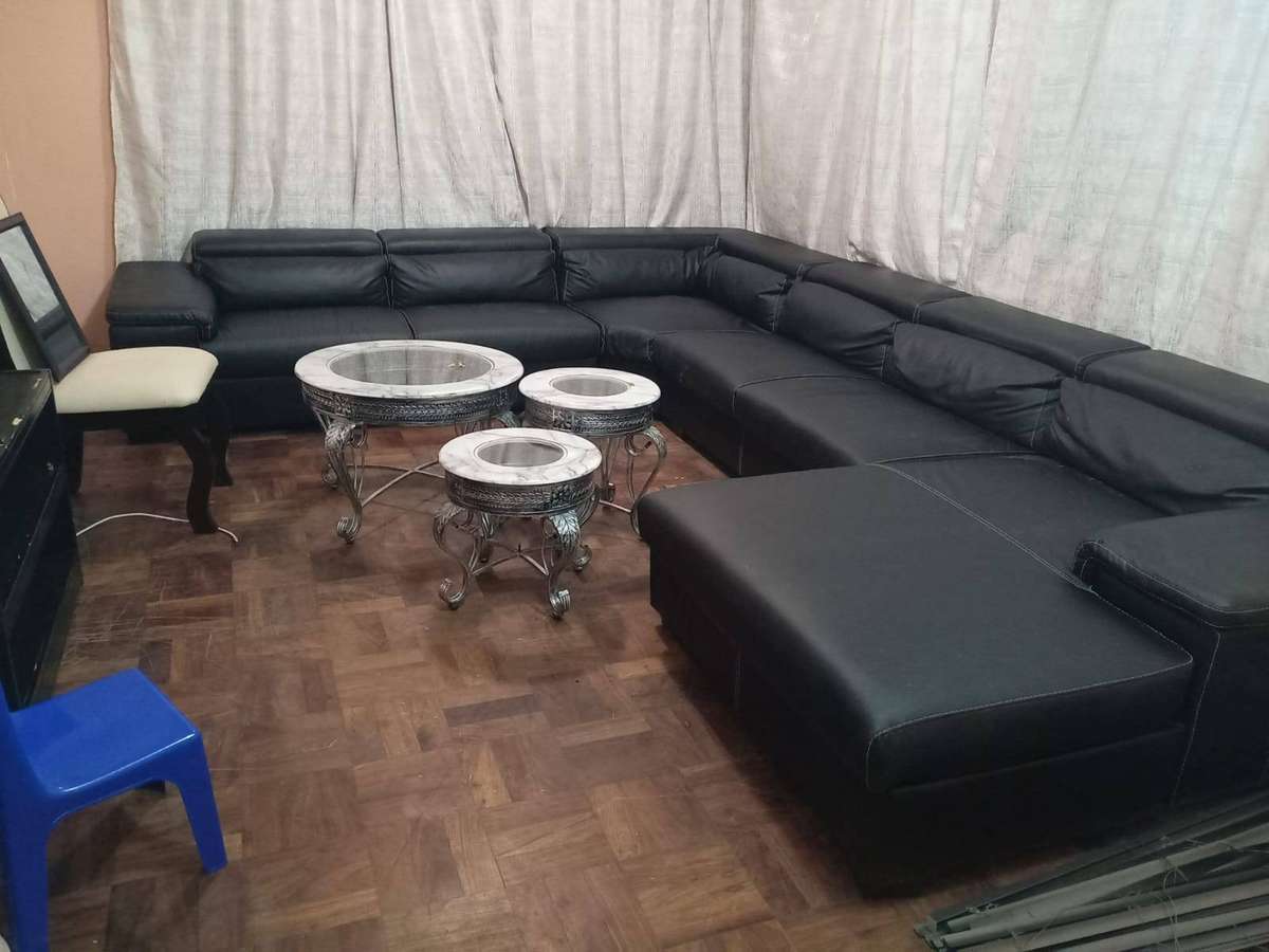 Rochester 6 Seater Lounge Suite - Black Leather