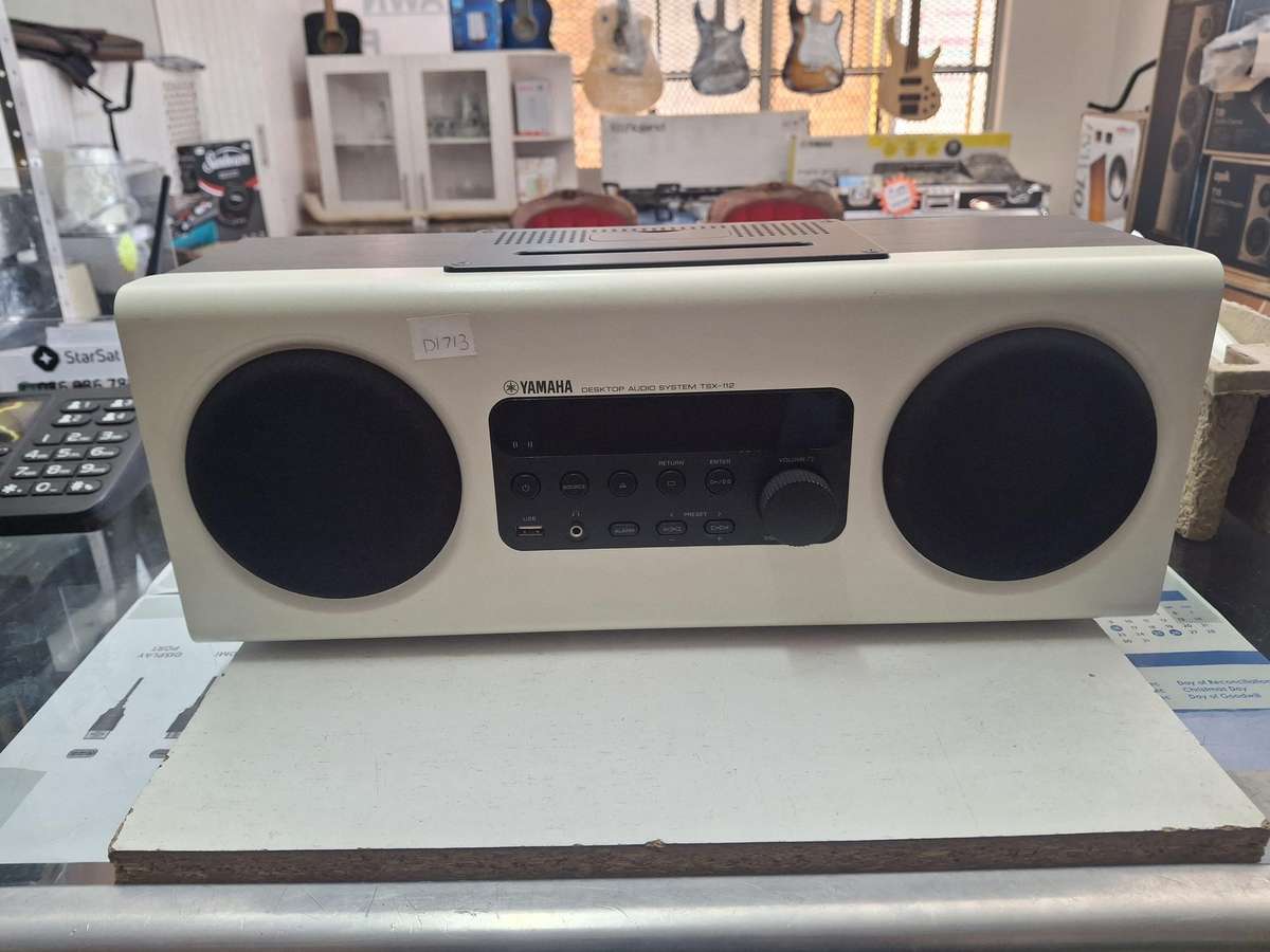 YAMAHA TSX-112 DESKTOP AUDIO SYSTEM