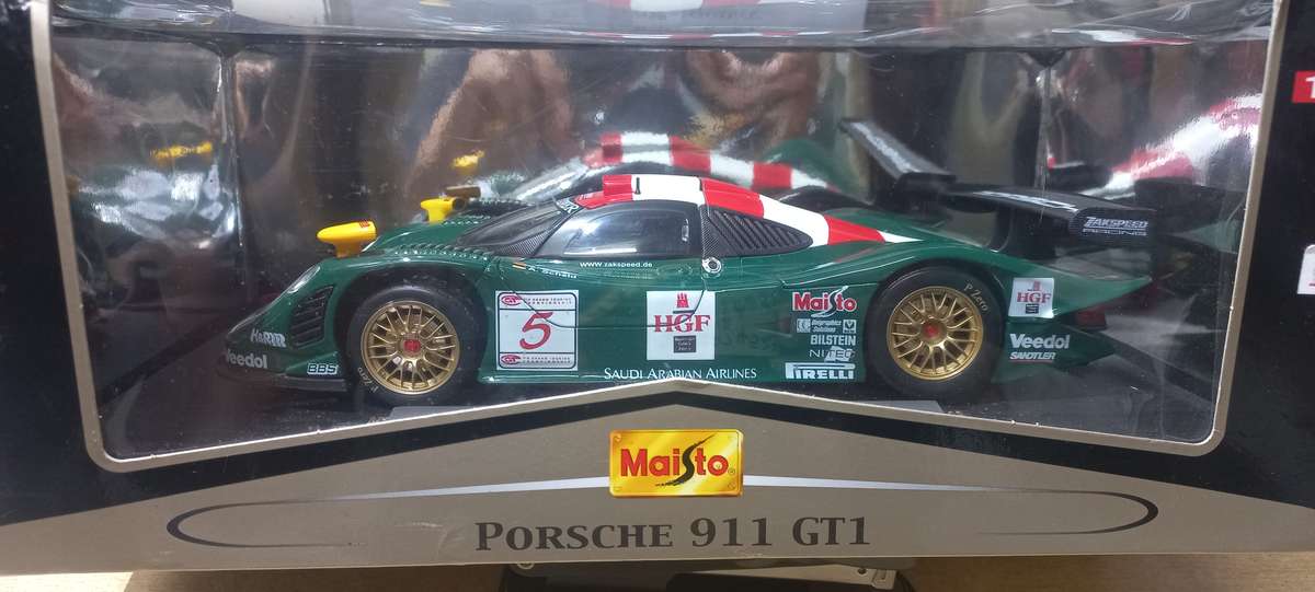 Maisto - (1998) Porsche 911 GT1