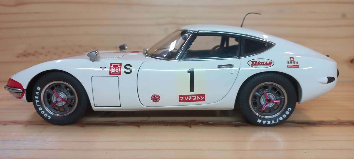 AUTOart - Toyota 2000GT 24 hrs Fuji #1 1967