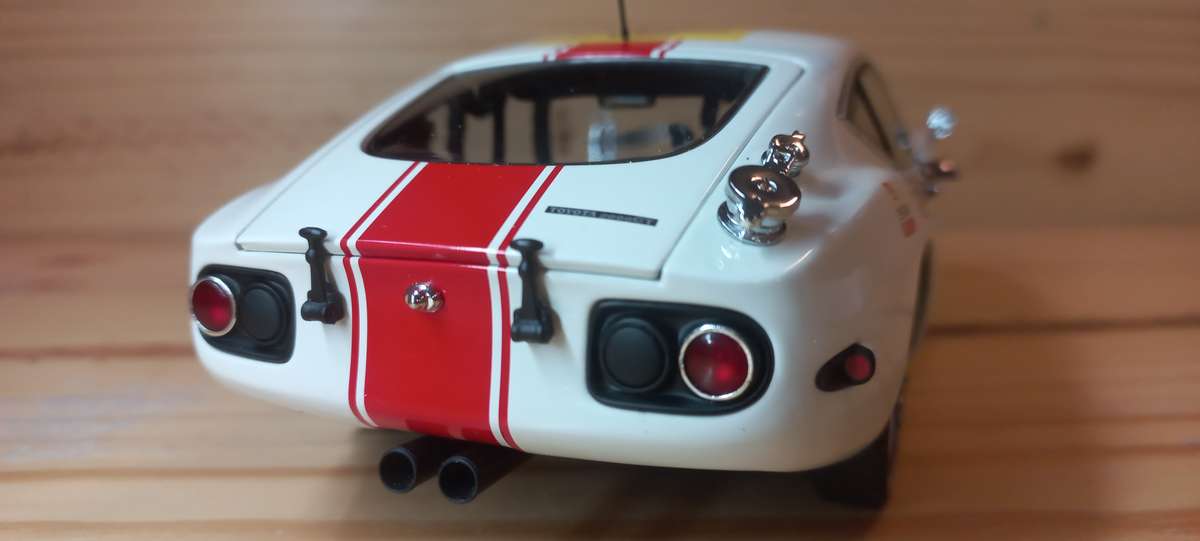 AUTOart - Toyota 2000GT 24 hrs Fuji #1 1967