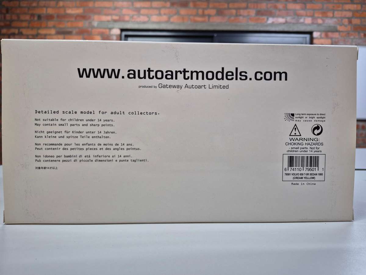 AUTOart - Volvo 850 T-5R Sedan