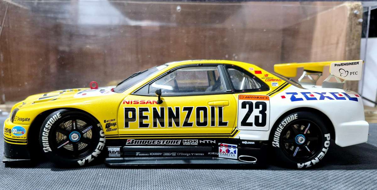 AUTOart - Nissan JGTC #23 Pennzoil Nismo GTR R34 - 2001 NO RESERVE