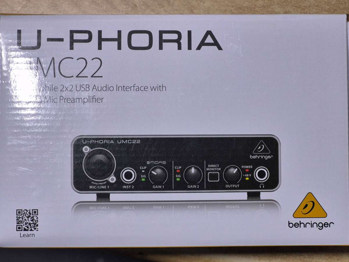 Behringer U-Phoria UMC22 USB Audio Interface - Used only once