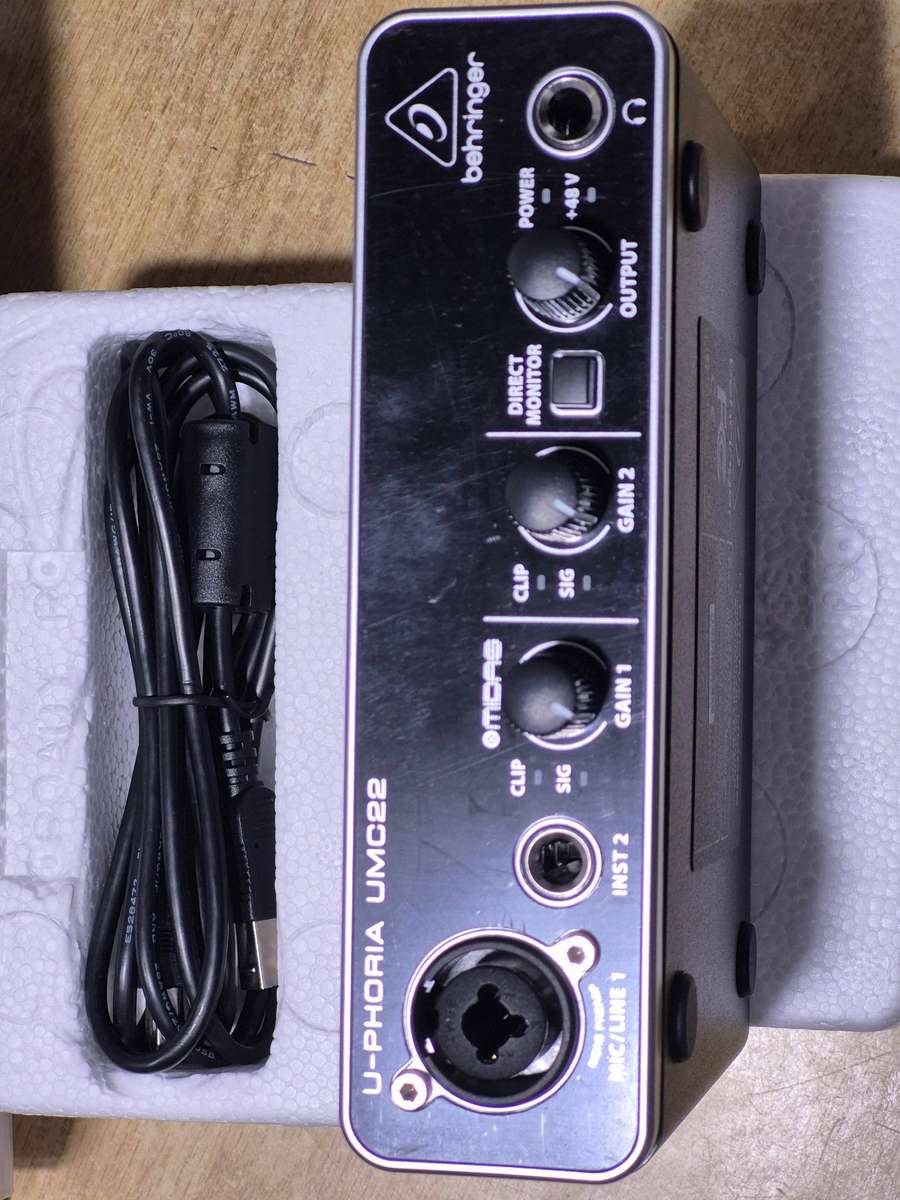 Behringer U-Phoria UMC22 USB Audio Interface - Used only once