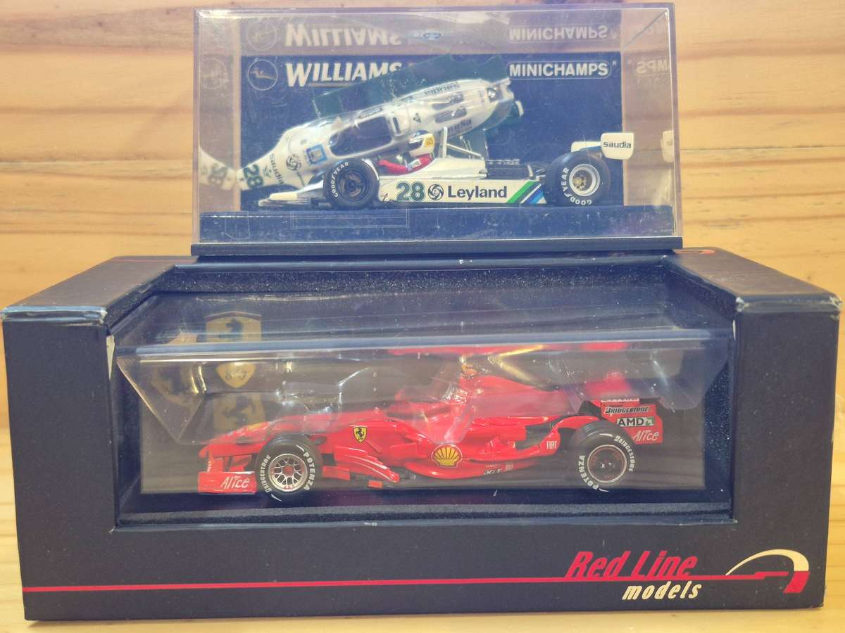 F1 MINICHAMPS + RED LINE - WILLIAMS FW07B + FERRARI F2007