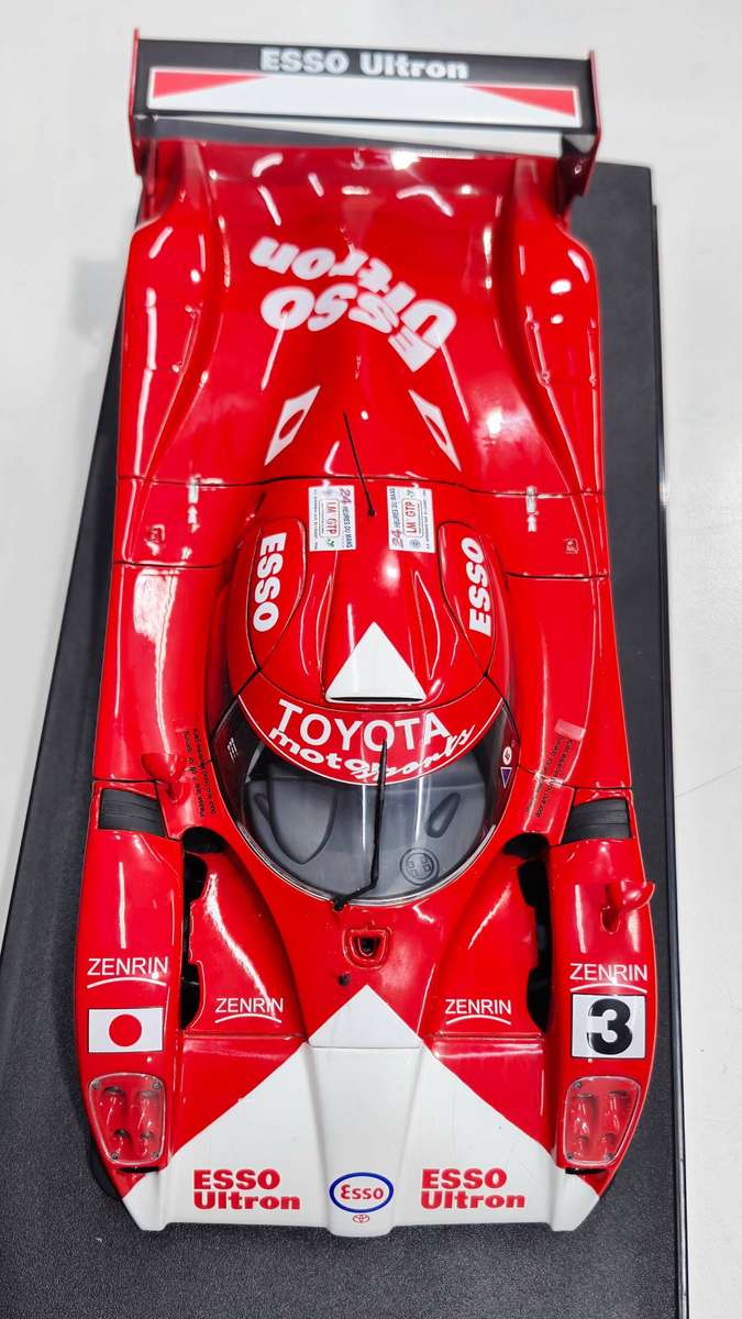 AUTOart Toyota GT1 TS020 24 hours Le Mans 1/18